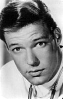 Richard Chamberlain as James Kildare